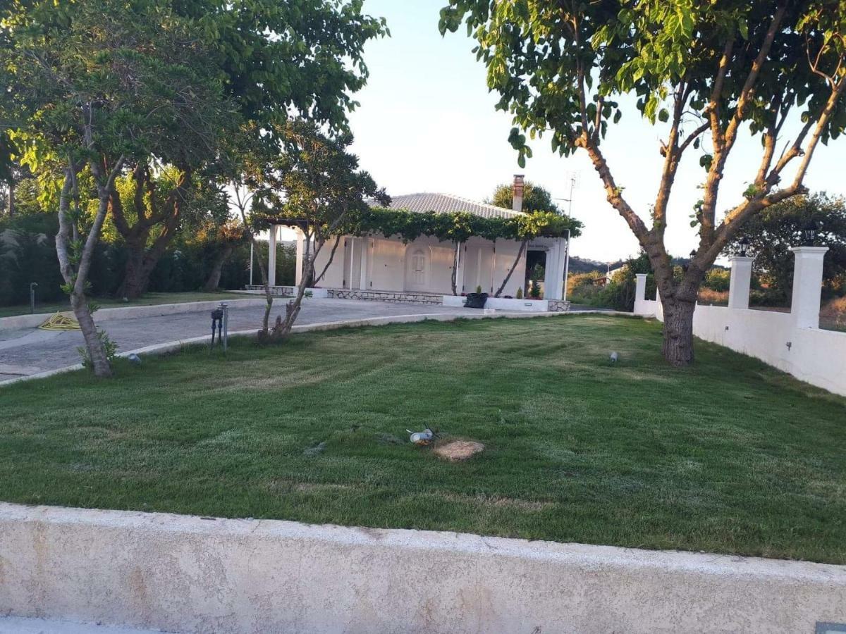 Villa Riviera Ájos Jeórjos Eksteriør bilde